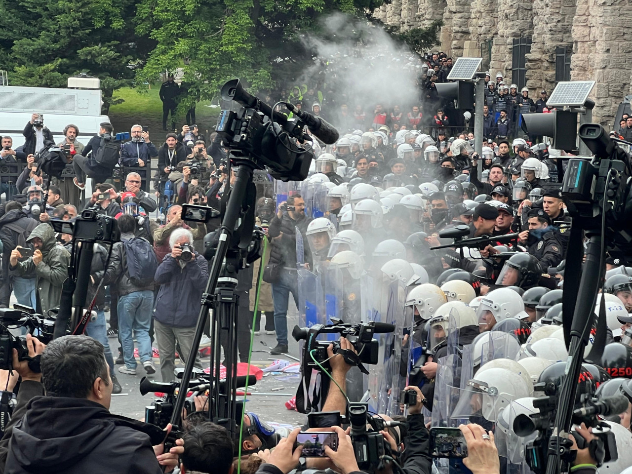 İstanbul'da 1 Mayıs'a sert müdahale